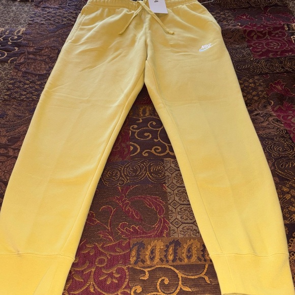 Nike Yellow Sweatpants - Picture 1 of 8